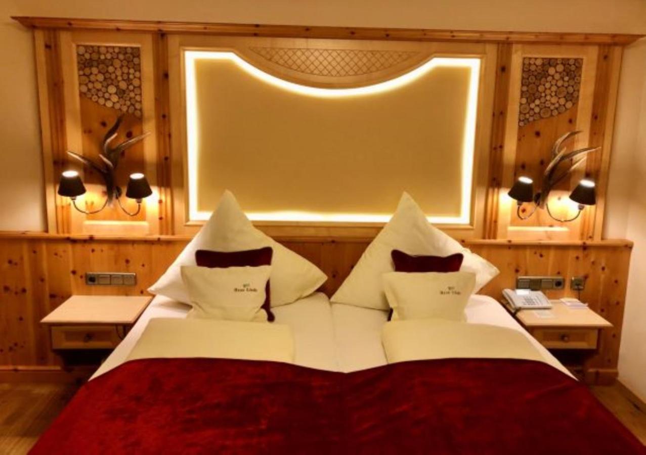 Ortner'S Resort Bad Füssing Екстериор снимка A modern double bed